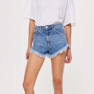 TOPSHOP Moto Kiri Jean Shorts in Blue